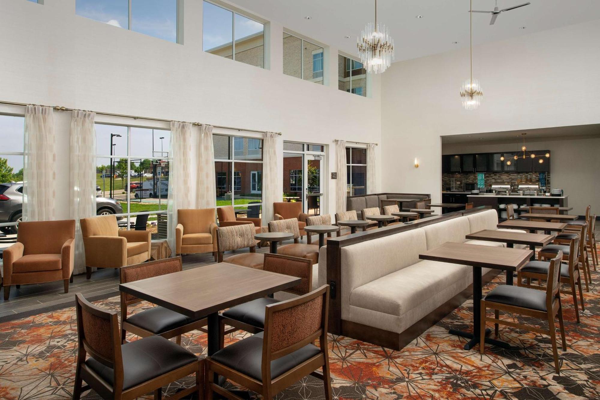 Homewood Suites By Hilton Kansas City Speedway Exterior foto